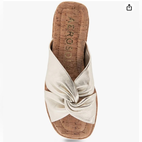 Aerosoles Brady Soft Gold Leather Women’s Slide Sandals New in Box size 7.5 - Picture 4 of 6